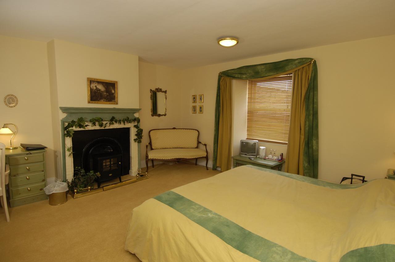 Centre Of Britain Hotel ฮอลท์วิสเซิล ภายนอก รูปภาพ